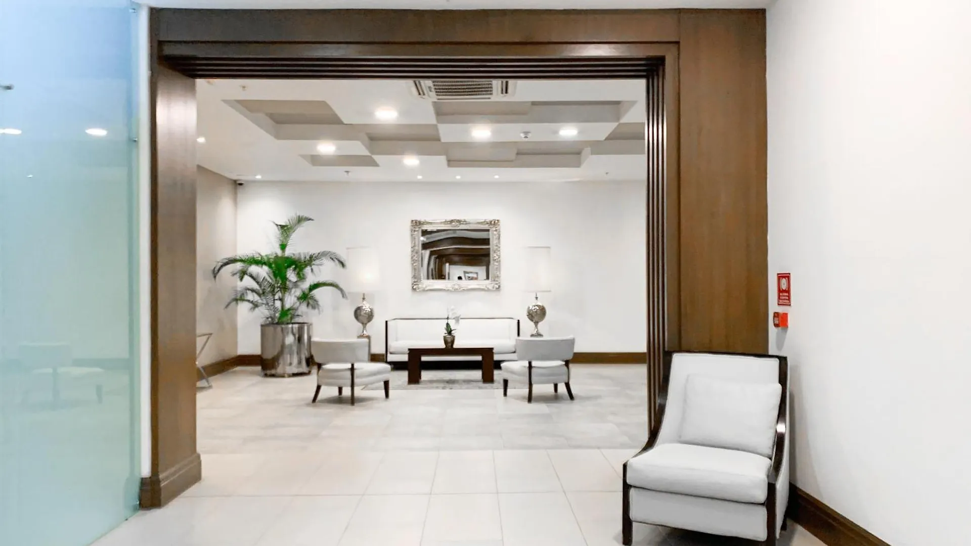 Depa 2 Habitaciones Vista A La Ciudad - Rio Con Parking Free Guayaquil Apartmán