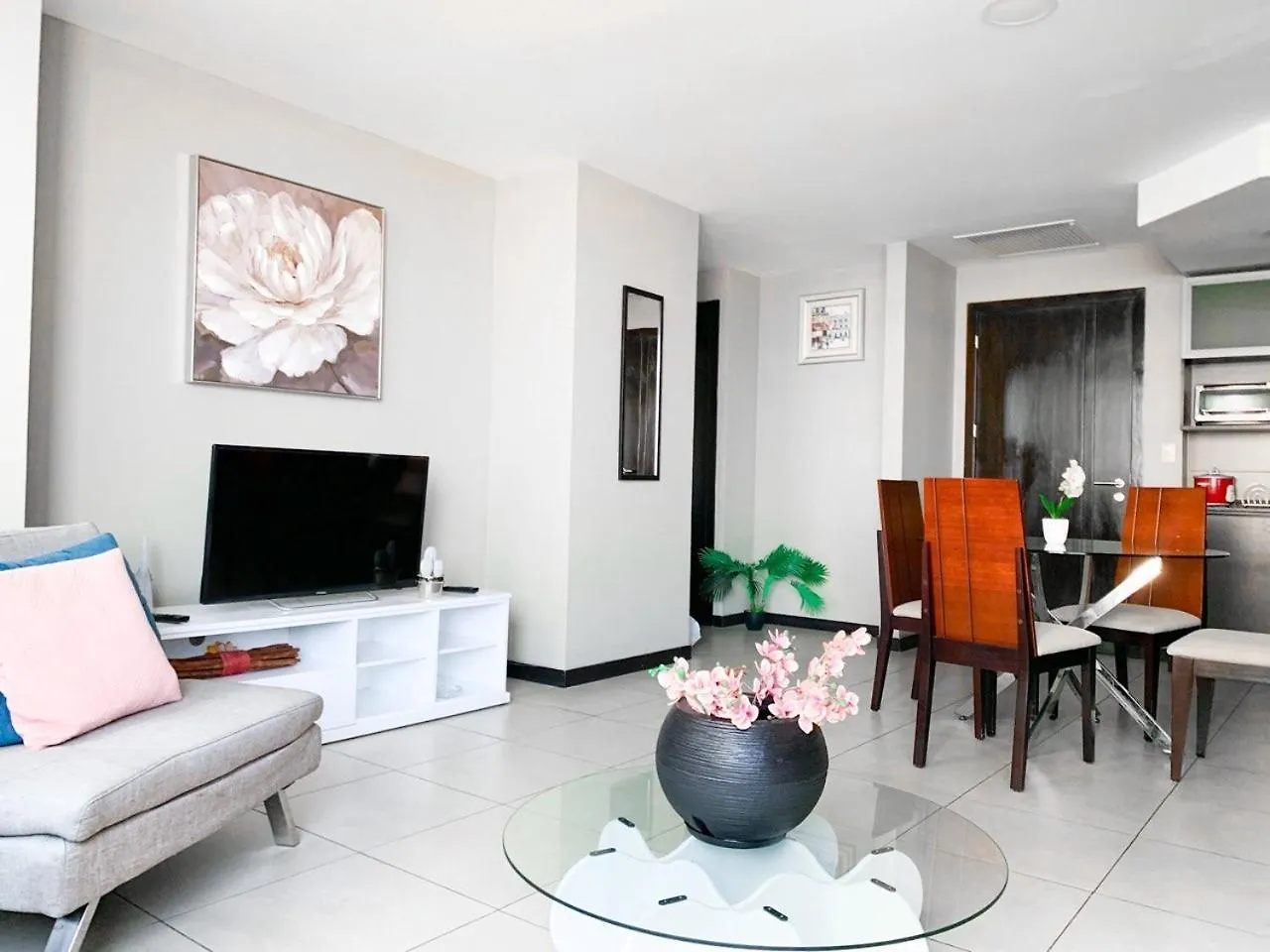 Depa 2 Habitaciones Vista A La Ciudad - Rio Con Parking Free Guayaquil Apartmán